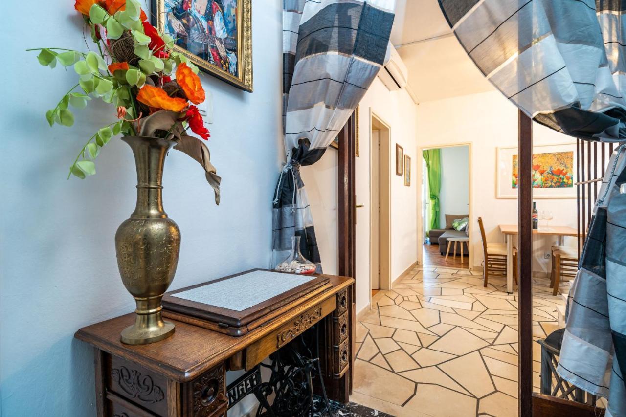 Apartments Nikolina Λομπάρδα Εξωτερικό φωτογραφία