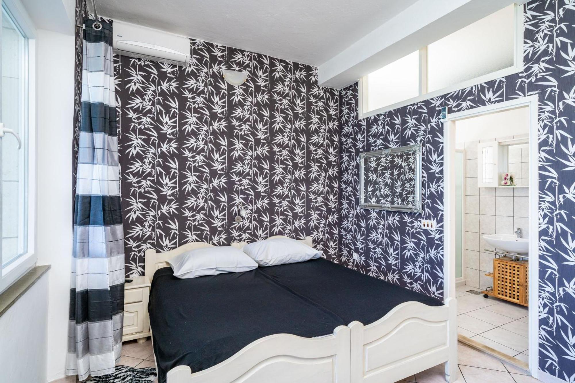 Apartments Nikolina Λομπάρδα Δωμάτιο φωτογραφία